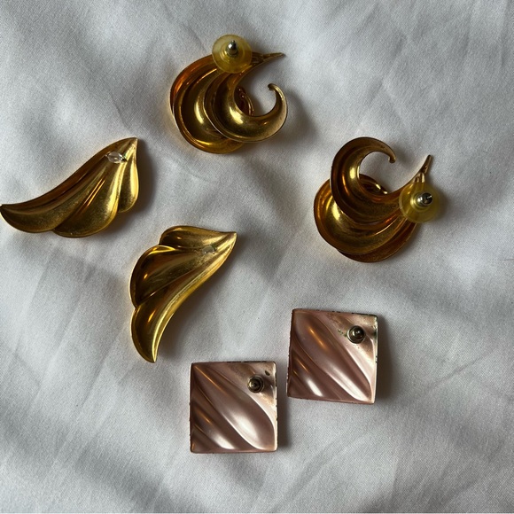 Vintage 80’s Earring Sets - Picture 2 of 4